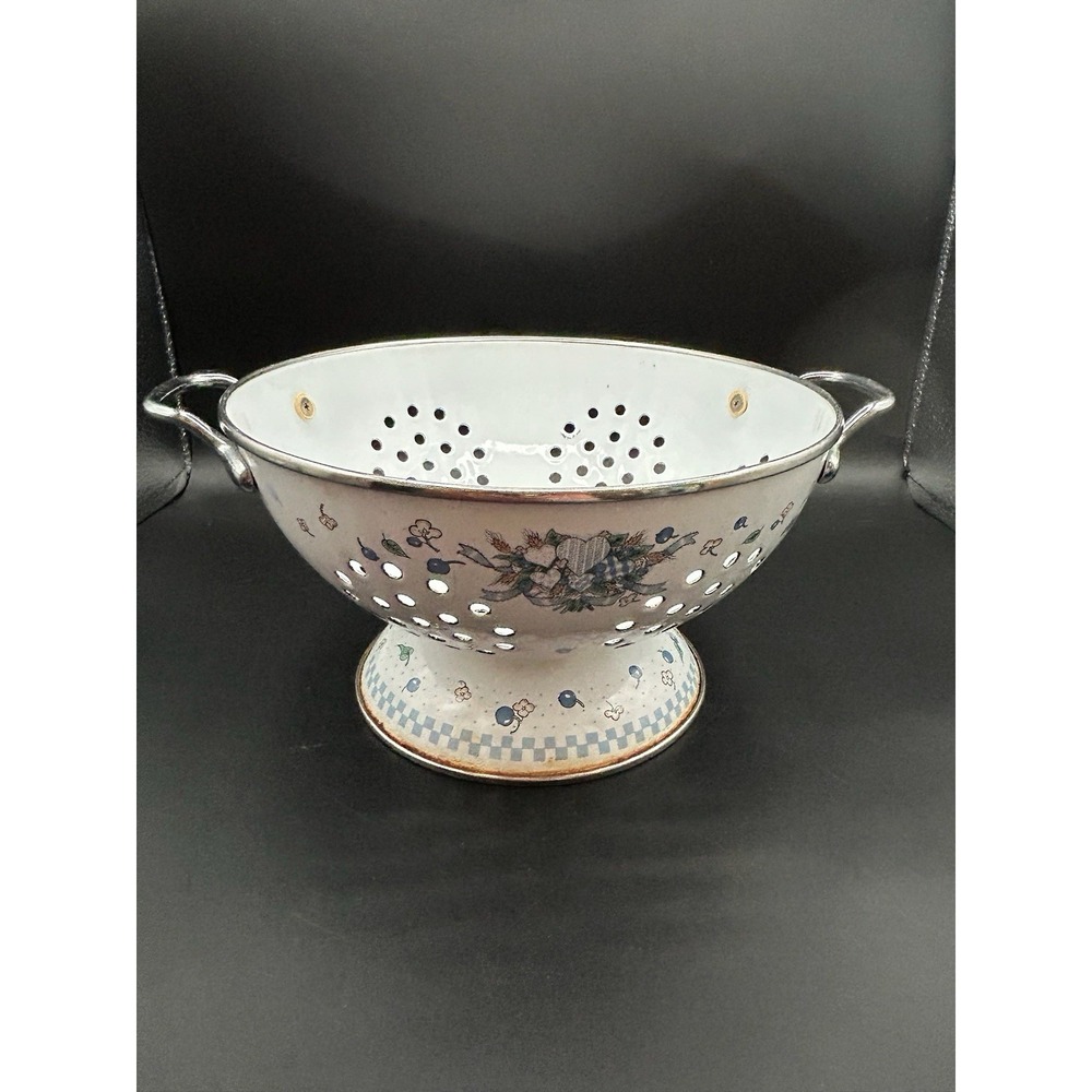 VTG White Enamel Colander Blue Floral And Berry Motif Country Farmhouse